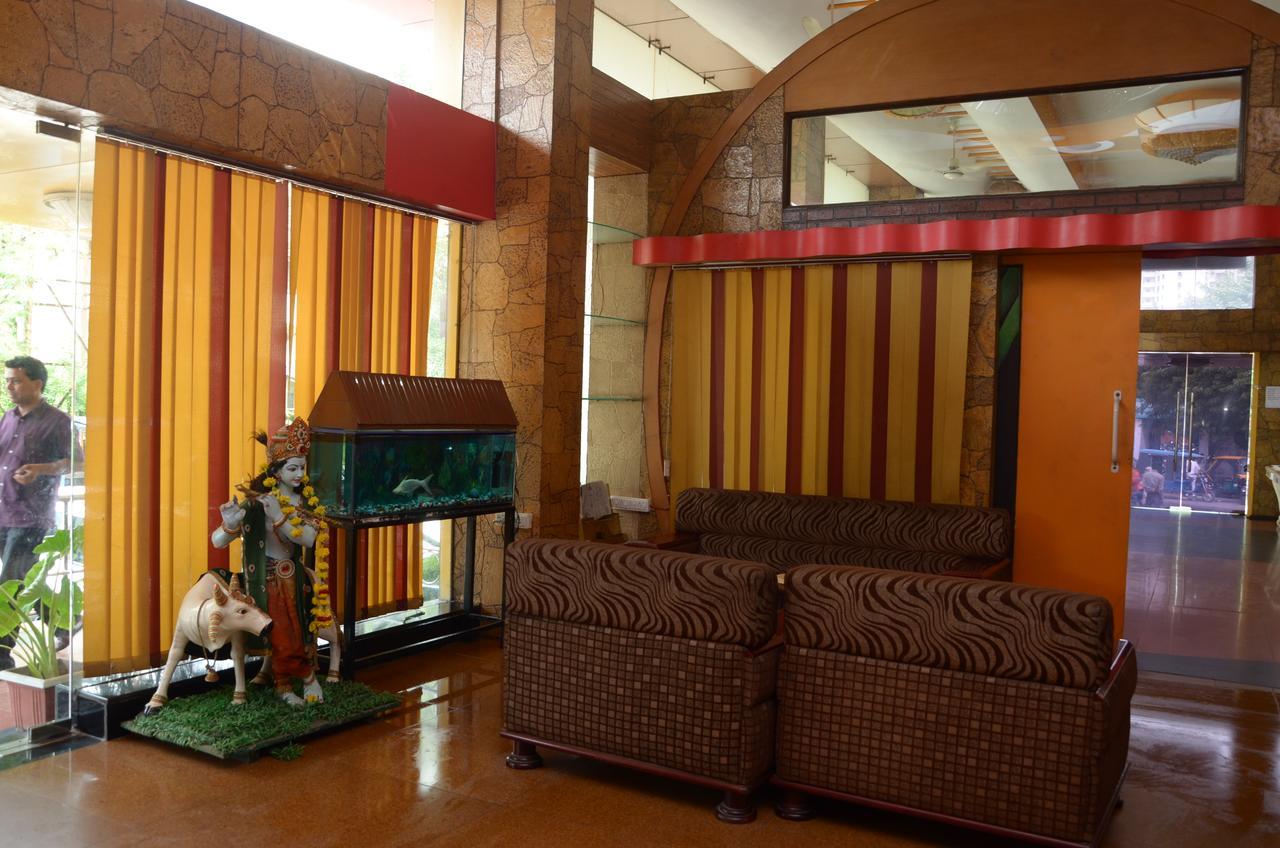 Hotel Rahul Deluxe Nagpur Zewnętrze zdjęcie